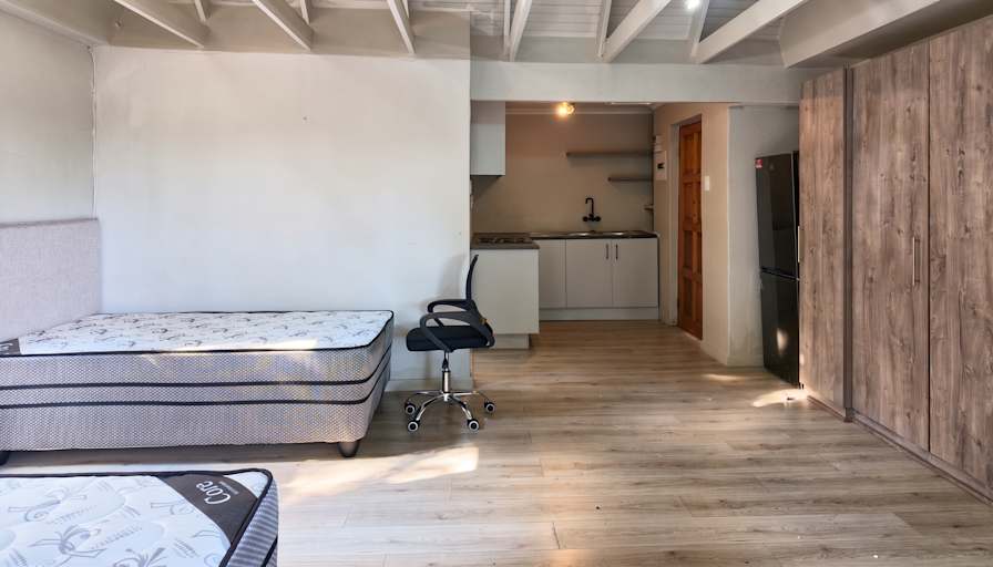 Roomify Properties's room
