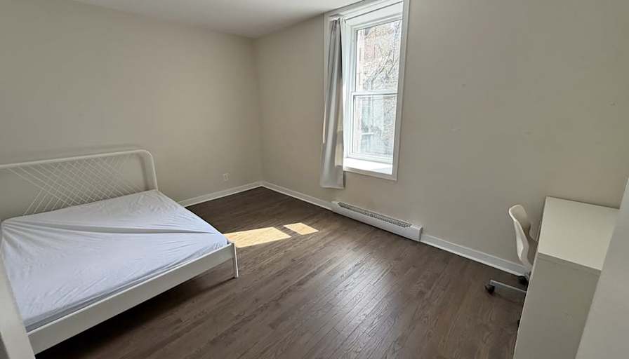 chisty's room