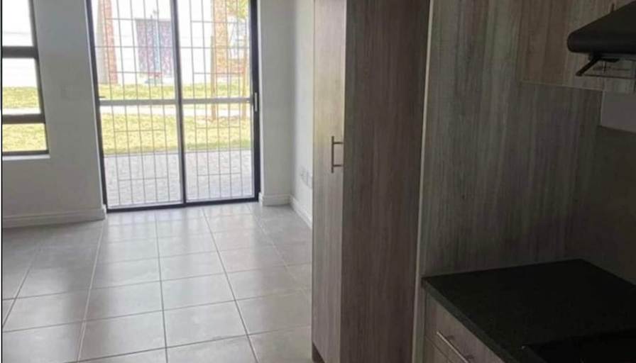 Lusanda's room