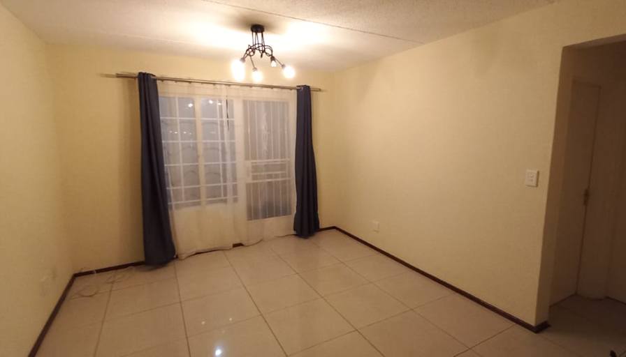 Itumeleng's room