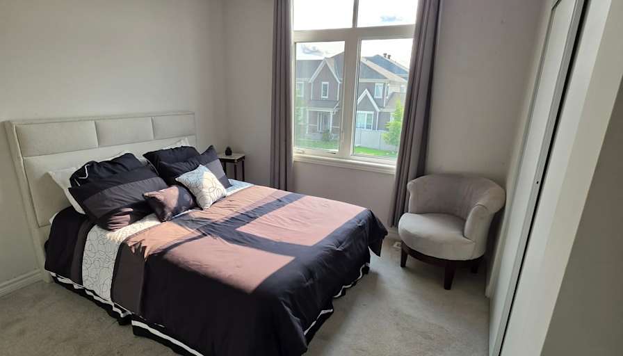 Richard McArthur's room