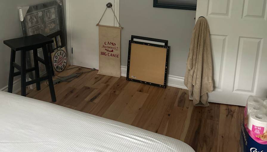 Thomas's room