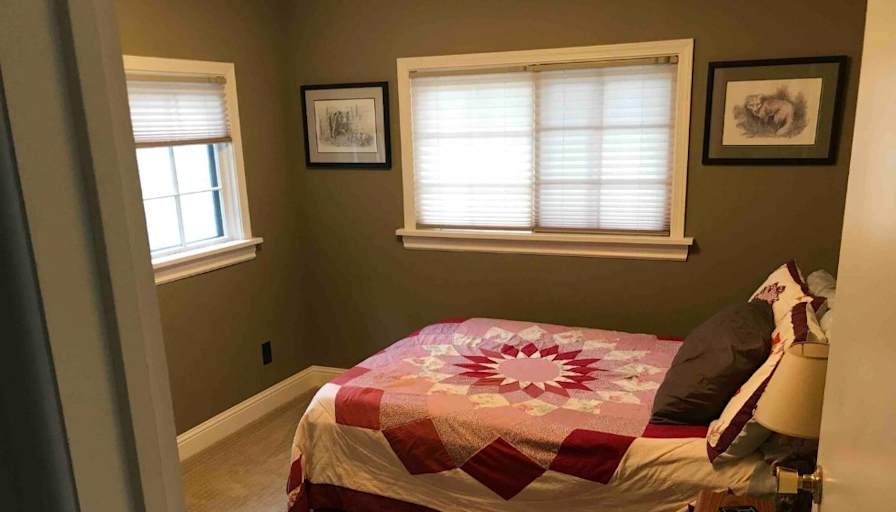 Sydney's room