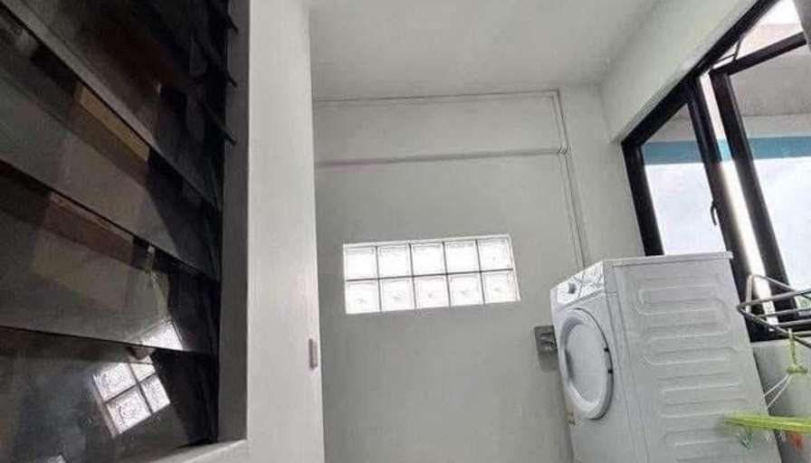 Jacqueline's room