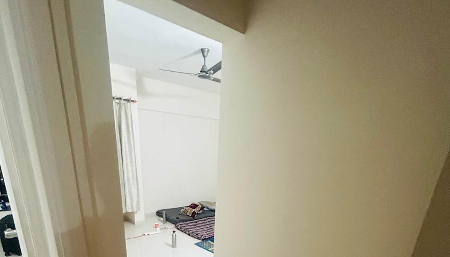 Prathmesh's room