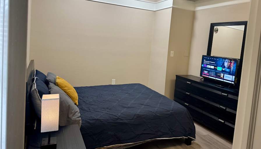 Gloriana's room