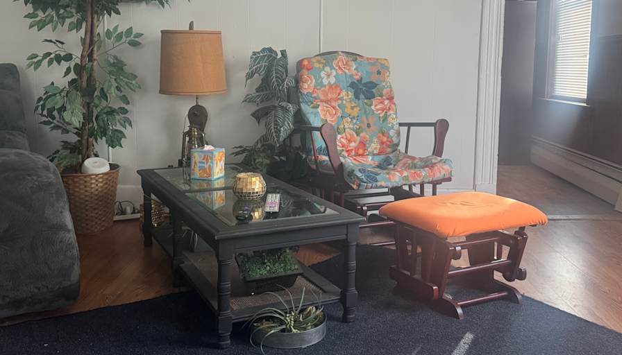 Fabris's room