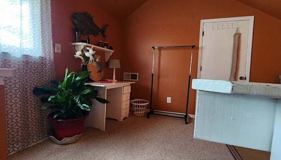terrence brooks's room