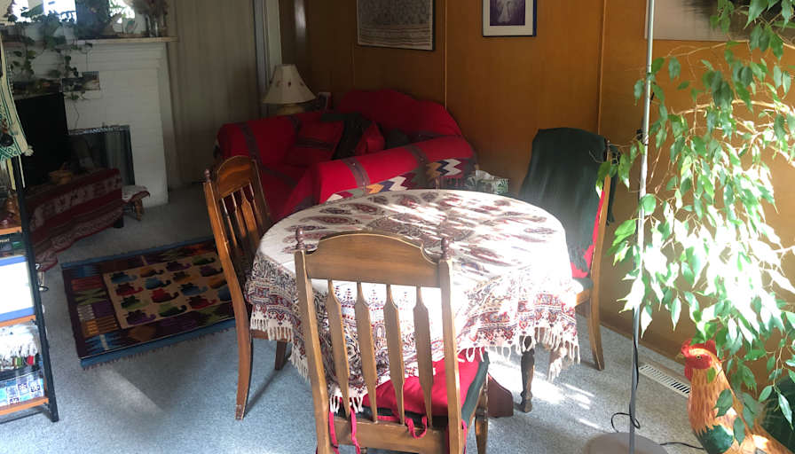 Isabelle's room