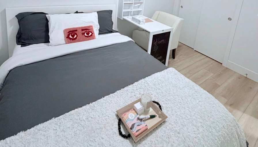 DJ's room