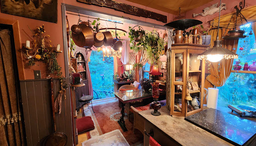 Hartley's room