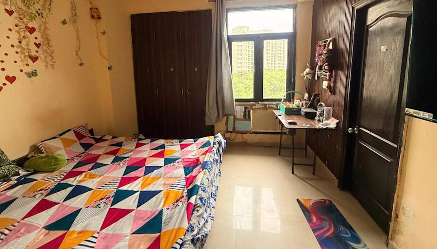 Matti choudhary's room