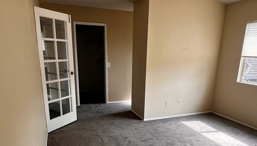 Angela Villegas's room