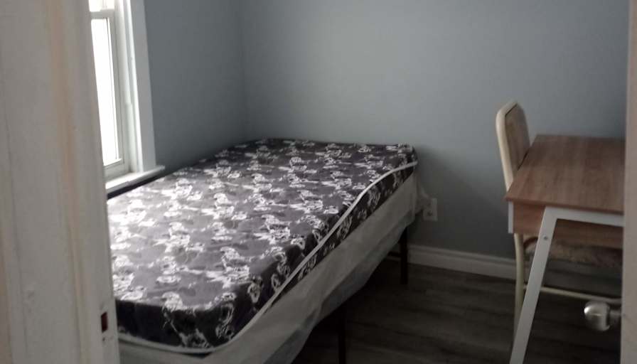 Lin's room