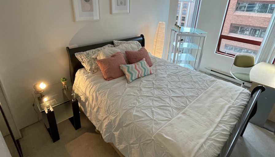 Van House's room