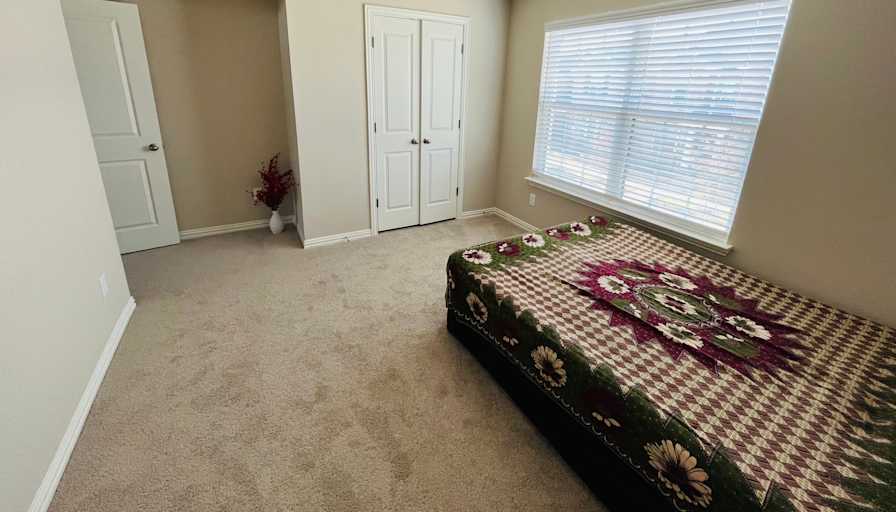 Ananthi's room