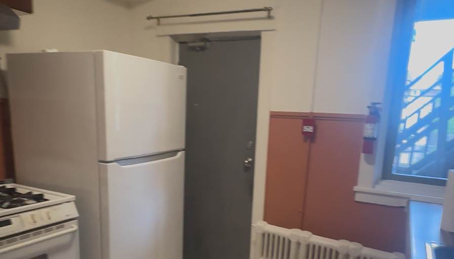 Amir Ahmadipour's room