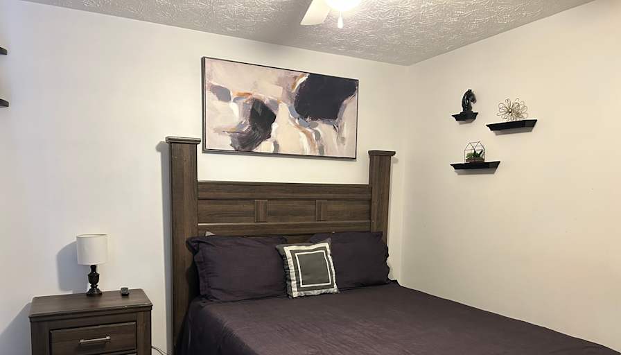 Rhonda's room
