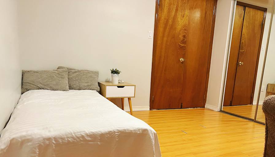 Daisy's room