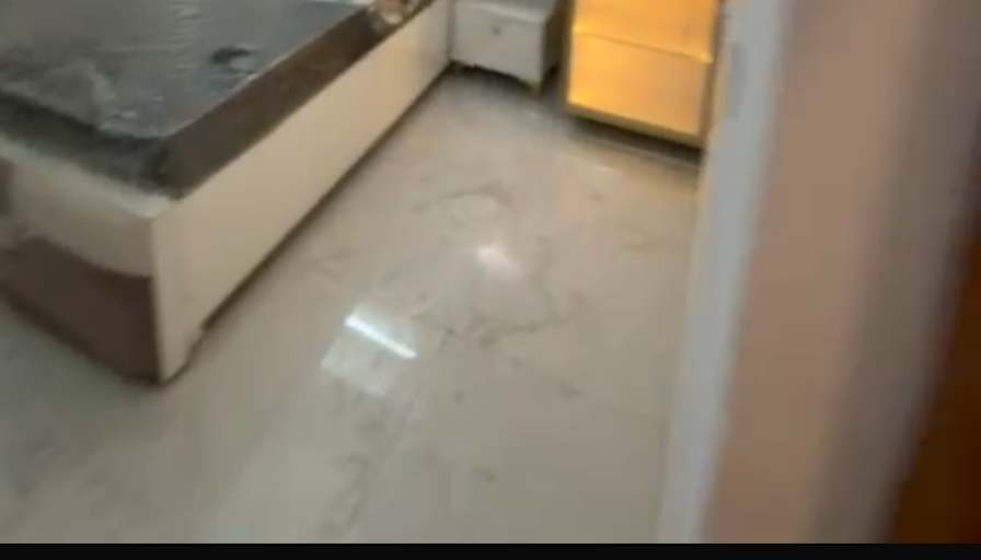 Aviral's room