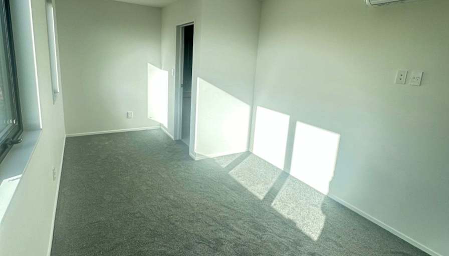 Daniella Bacunawa's room