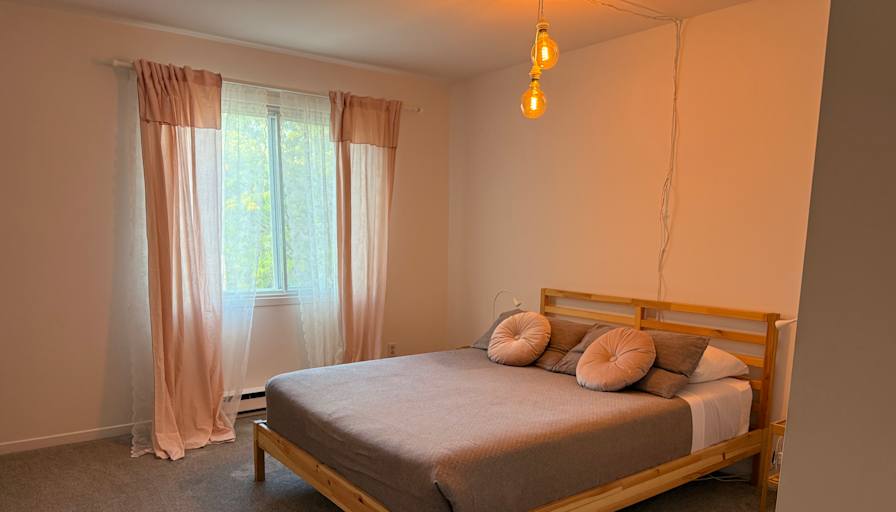 Fernando Fernandez's room