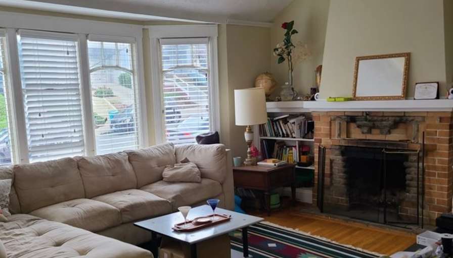 Elise's room