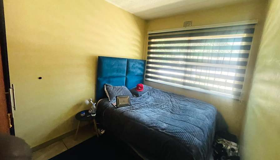 Owen Sands's room