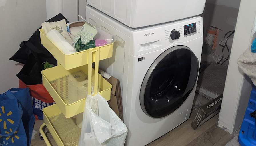 Laurie Desrochers's room