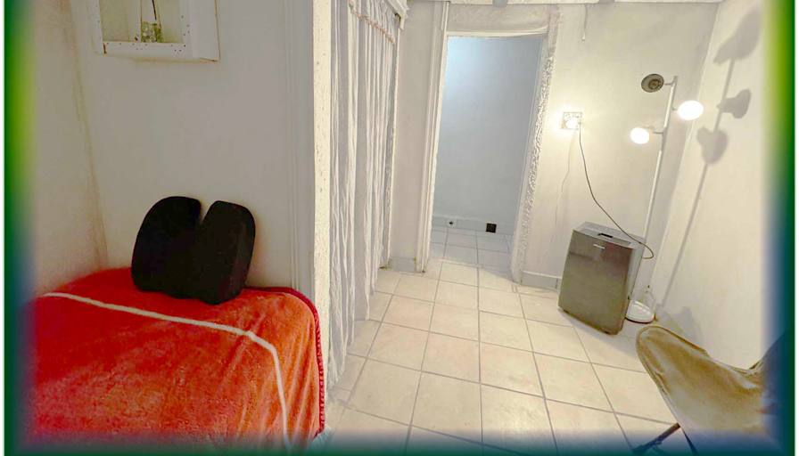 sophia chen's room