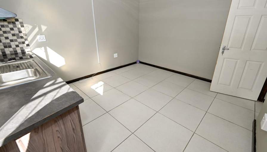 simon's room
