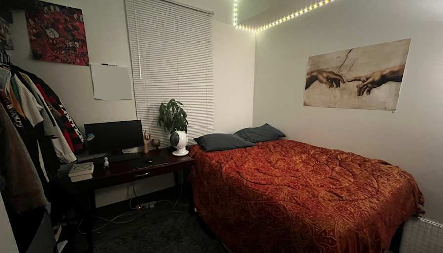 Justyn's room