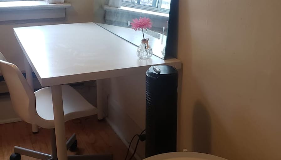 Danielle Oswald's room