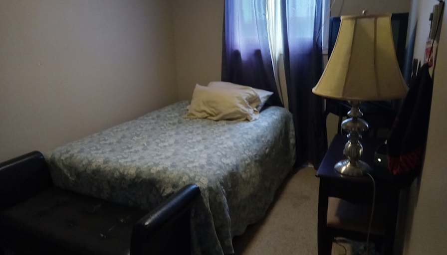 Mj's room