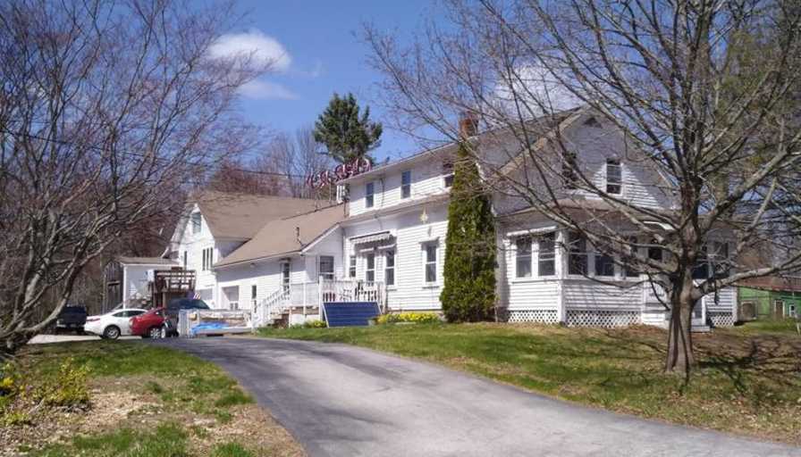 Bowie house Candia NH's room