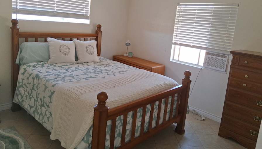 Reina's room