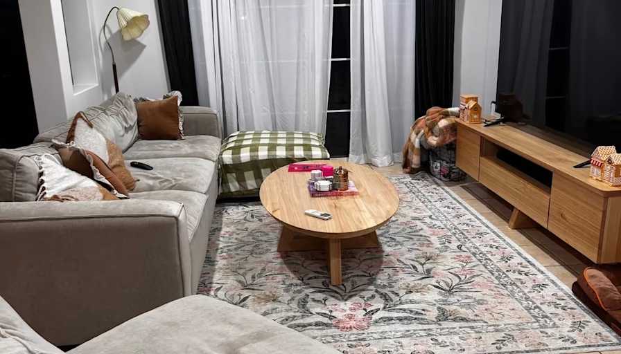 Elizabeth's room