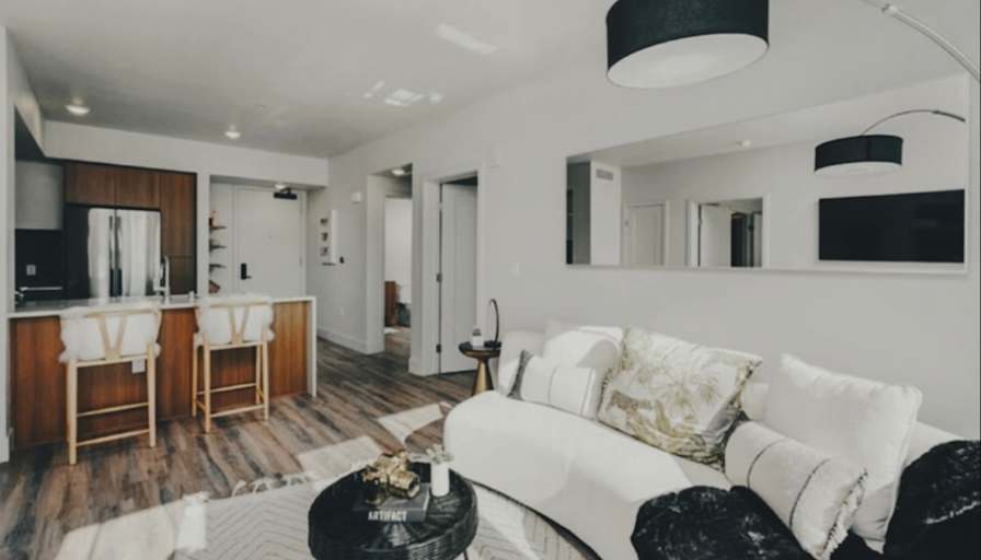 Royce's room