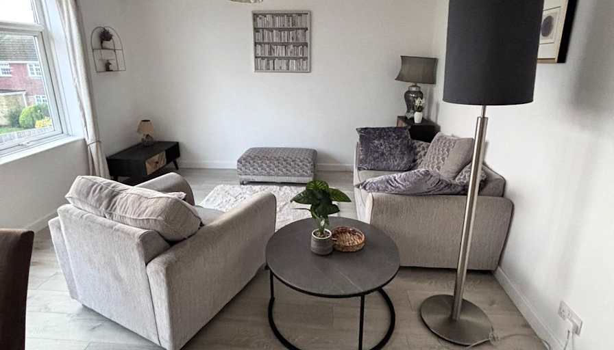 Sabrecore Holdings Ltd's room