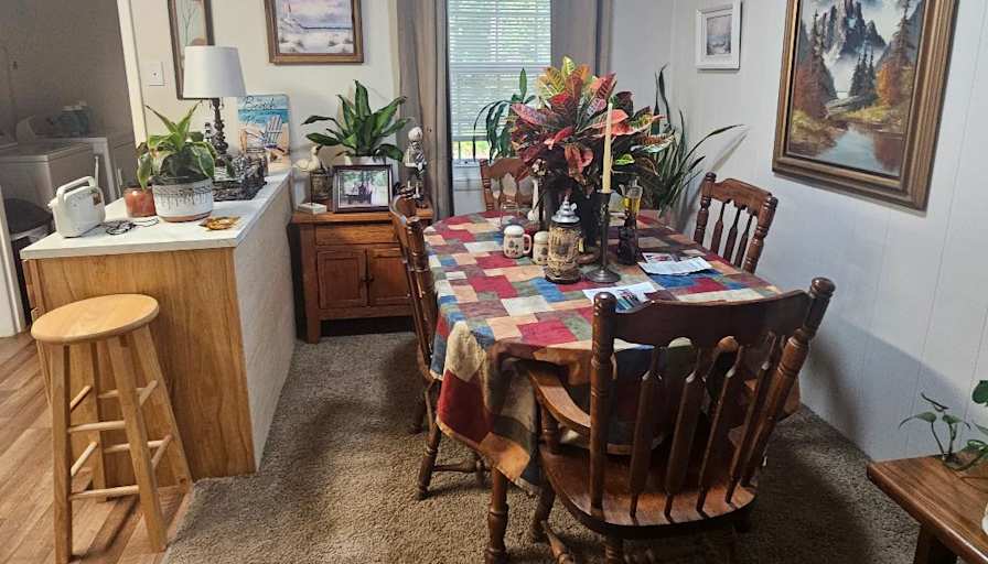 Thomas Landon's room
