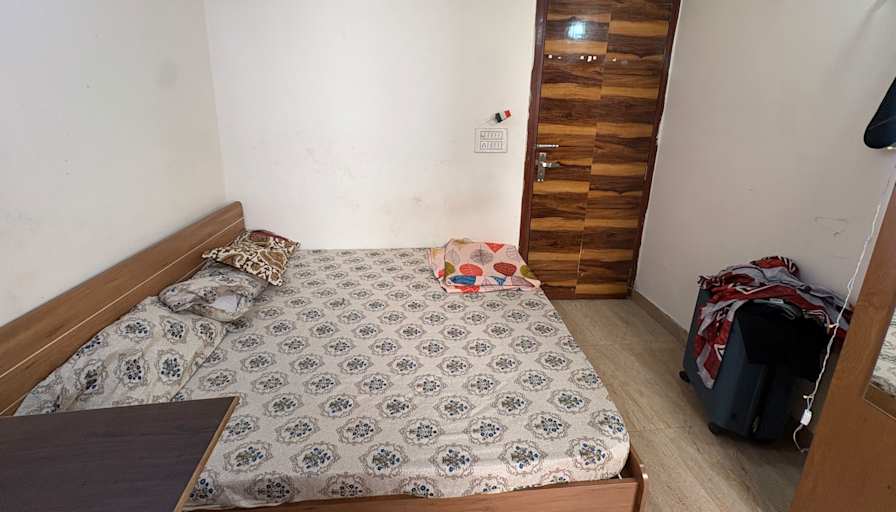Raghav's room
