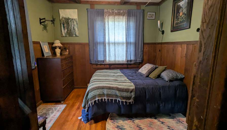 Jessica Barrett's room