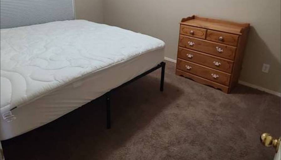 Jim DuPonte's room