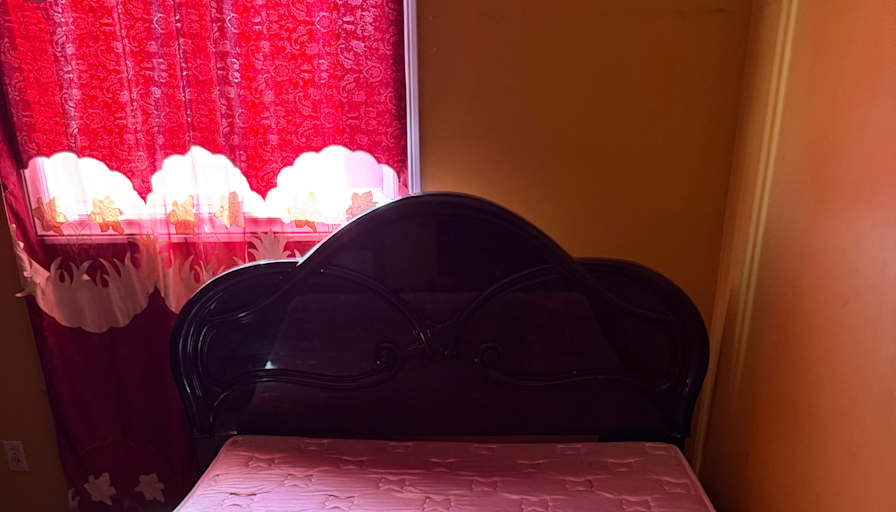 Dindyal M's room