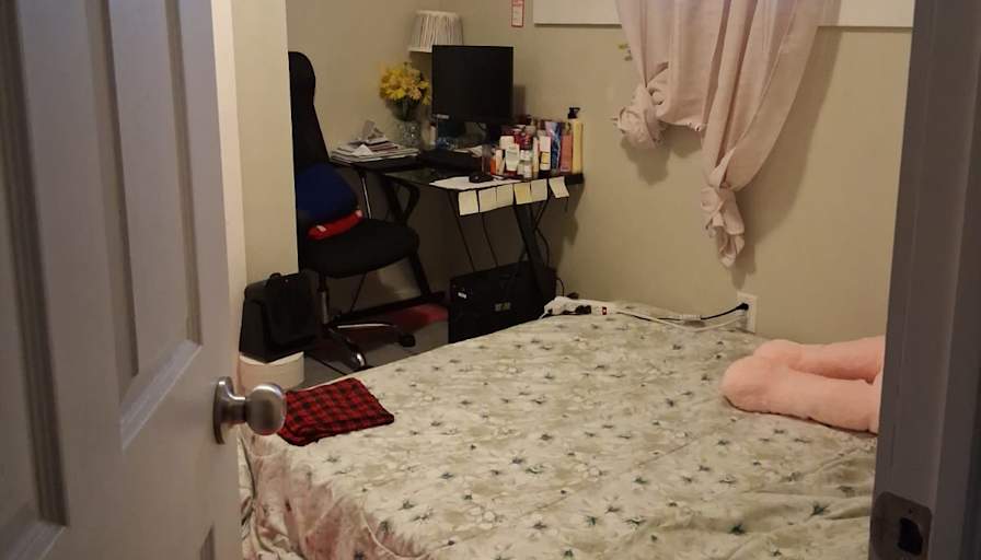 Oluwakemi's room