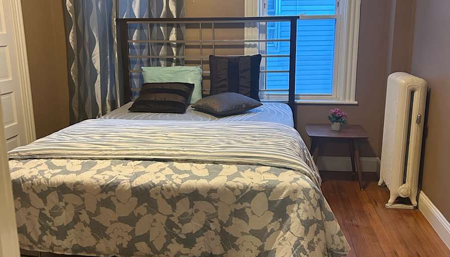 Sumitra's room