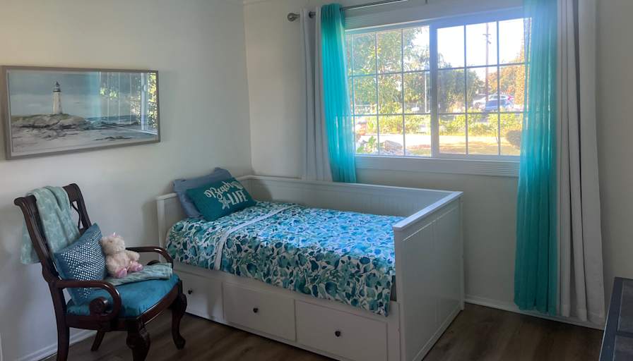 Alma's room