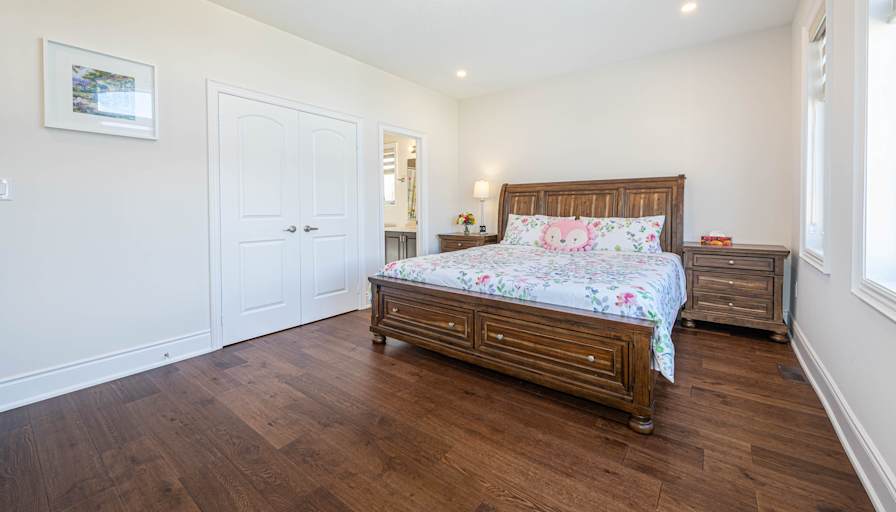 Jenny's room