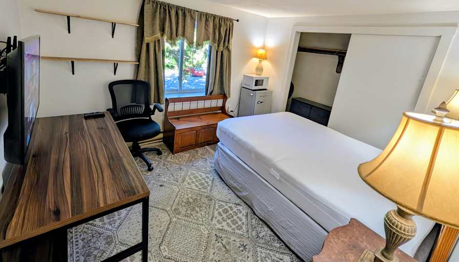 Travis's room