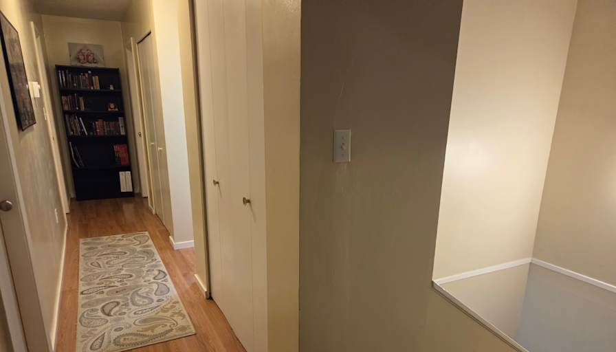 Thomas's room
